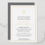 BAR MITZVAH moderne, minimale sterrengrensjongen g Folie Uitnodiging<br><div class="desc">door kat massard Modern uitnodiging met 'glanzend goudfolie' voor de MITZVAH viering van je kind. Eenvoudig de sjabloon zelf per e-mail bij te werken voor overeenkomende objecten en alternatieve kleurenschema's - kat@simplysweetpaperie.com</div>