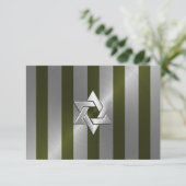 Bar Mitzvah Moss Green en Silver Stripe RSVP Kaartje (Staand voorkant)