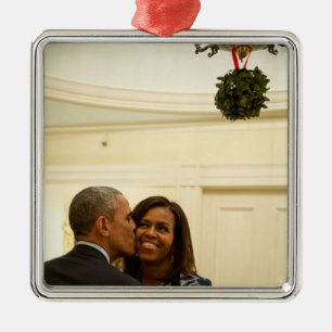 Barack en Michelle Mistletoe - Sq. Keramische orna Metalen Ornament