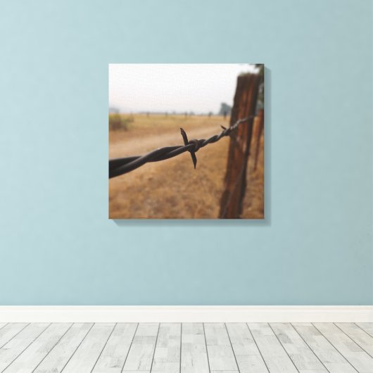 Barb Wire Fence Canvas Afdruk (Insitu (Houten vloer))