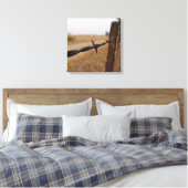 Barb Wire Fence Canvas Afdruk (Insitu (Slaapkamer))