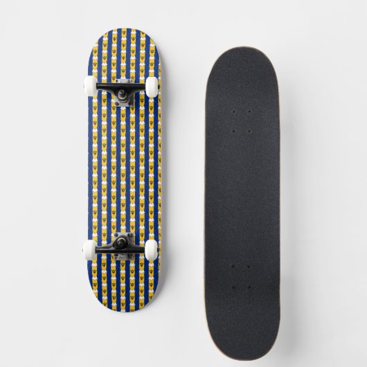 Barbados vlag kleuren harten patroon patriottisch persoonlijk skateboard (Voorkant)