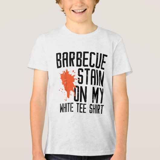 Barbecue vlek op mijn witte T-shirt Grappige BBQ v (Voorkant)