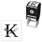 Barbecuebenodigdheden boven enkel vet Initiaal mon Zelfinktende Stempel (In situ)