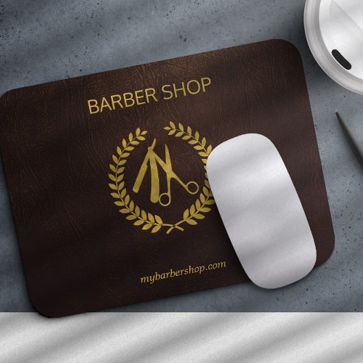 Barbershop logo en naam gepersonaliseerd bruin gou muismat