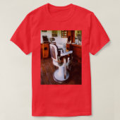 Barberstoel en kasregister t-shirt (Design voorkant)