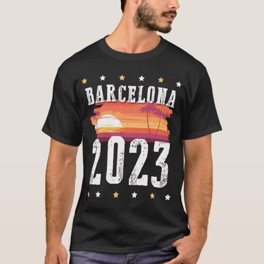 Barcelona 2023 Vacation Travel Team T-shirt (Voorkant)