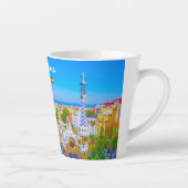 Barcelona, Spanje - Park Guell Gaudi Mozaïek Klein Latte Mok (Rechts)
