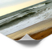 Barcos y oleaje desde la orilla de la playa poster (Hoek)