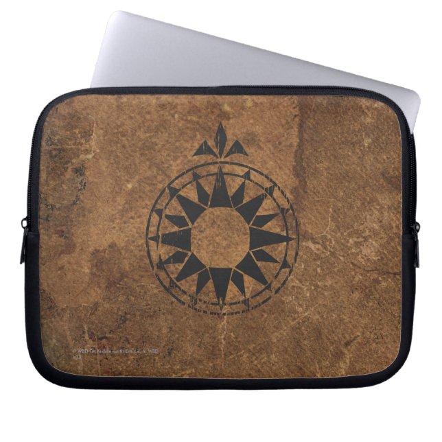 BARD DE BOWMAN™ LAPTOP SLEEVE (Voorkant)
