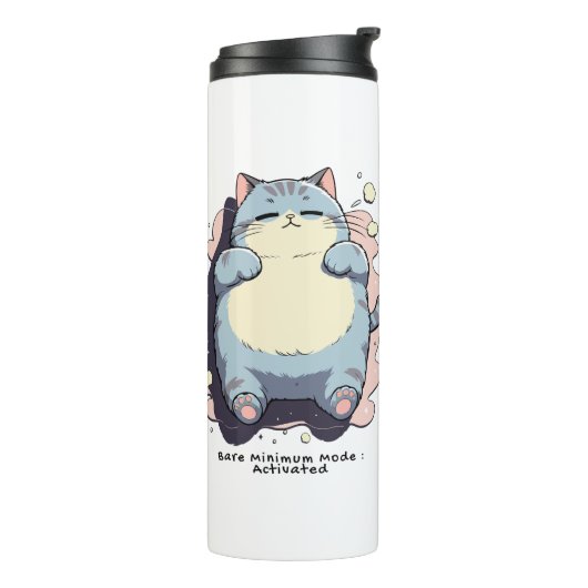 Bare Minimum Mode Activated – Relatable Mood Thermosbeker (Gedraaid links)