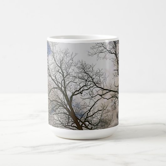 Bare Trees & Clouded Sky Natuur Design Koffiemok (Center)