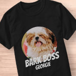 Bark Boss Pet Dog Foto Moderne Cool Simple T-shirt<br><div class="desc">Het ontwerp is eenvoudig met een eenvoudige kleurenachtergrond en sans serif typografie voor een superheldenblik.</div>