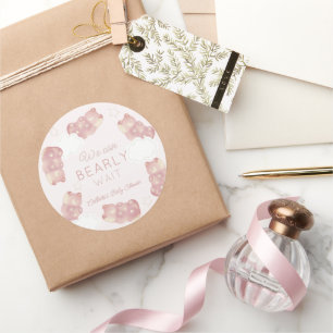 Barly Wait Pink Gummy Beer Meisje Baby shower Ronde Sticker