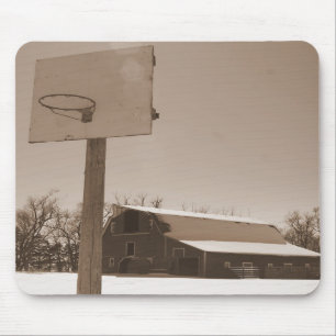 Barn en Basketball hoop sepia tone mousepad Muismat