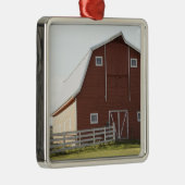 Barn in landschap metalen ornament (Rechts)