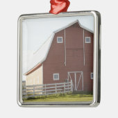 Barn in landschap metalen ornament (Links)