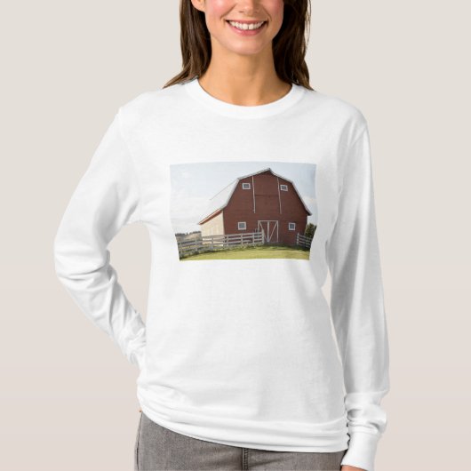 Barn in landschap t-shirt (Voorkant)