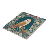 Barn Owl in Oval William Morris stijl Rechts tegen Tegeltje (Zijkant)