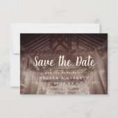 Barn Rafters met String Lights Rustic Wedding Save The Date (Voorkant)