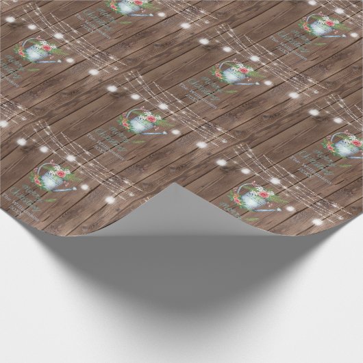 Barn Wood Brush Script Merry KerstFloral Cadeaupapier (Hoek)