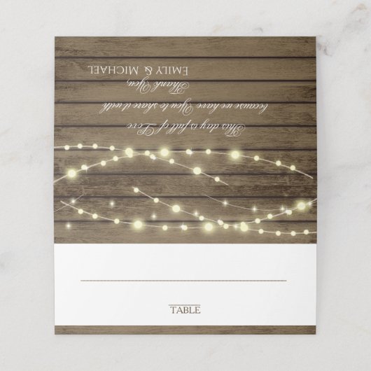 Barn Wood en String Lights Place Card Plaatskaartje (Buitenkant ongevouwen)