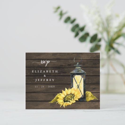 Barn Wood String Lights Sunflower RSVP Uitnodiging Briefkaart (Staand voorkant)
