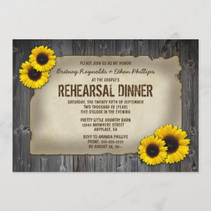 Barn Wood Sunflower Rehearsal Dinner Invitations Kaart