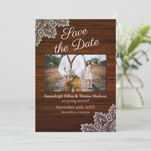 Barnwood en  kanten bruiloft kaart (Staand voorkant)