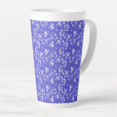 Barokbehang - blauwe bloempatroon latte mok (Rechterhoek)