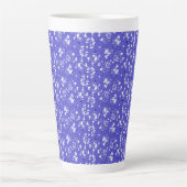 Barokbehang - blauwe bloempatroon latte mok (Voorkant)