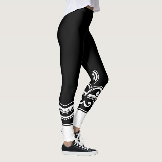 Barokke Dolce Leggings – Zwart-wit Elegantie (Rechts)