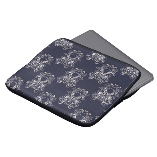 barokstijl floral navy patroon . laptop sleeve (Voorkant top)