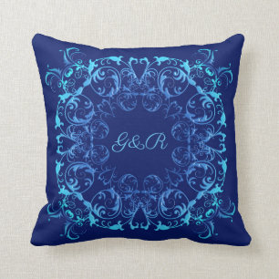 barokstijl floral navy patroon . Monogram. Kussen