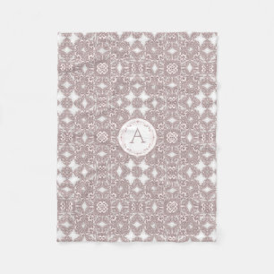 Barokstijl floreel patroon. monogram. fleece deken