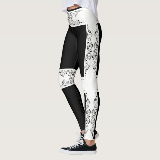 barokstijl. leggings (Links)