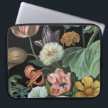 Baroque Floral - Bouquet of Flowers Laptop Sleeve<br><div class="desc">Baroque Floral I van Melissa Wang. Met een grote verscheidenheid aan heldere bloemen in een barokachtige stijl.</div>