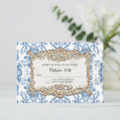  Baroque Rococo Blue White Floral Wedding RSVP Kaartje (Staand voorkant)