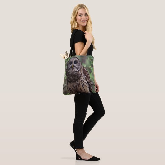 Barred Owl Canvas tas (Op model)