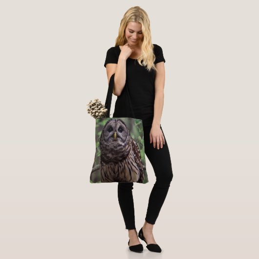 Barred Owl Canvas tas (Op model)