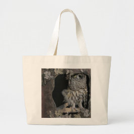 Barred Owl Grote Tote Bag
