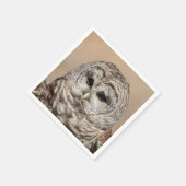 Barred Owl tijdens de vlucht Servetten (Hoek)