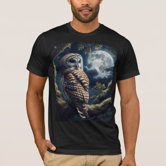 Barred Uil in Tree Wildlife T-shirt (Voorkant)