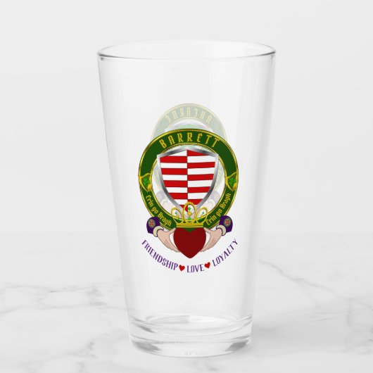 Barrett Irish Shield & Claddagh Beer Glas (Voorkant)