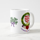Barrett Irish Shield w/Claddagh Personalized Grote Koffiekop (Voorkant rechts)