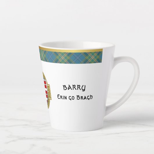 Barry Irish Shield & Tartan gepersonaliseerd Latte Mok (Rechts)