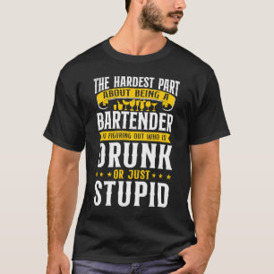 Bartender Mixoloog het moeilijkste deel over zijn T-shirt