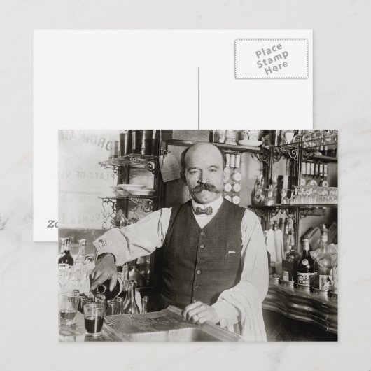 Bartender Pourting Drink, 1910 Briefkaart (Voorkant / Achterkant)