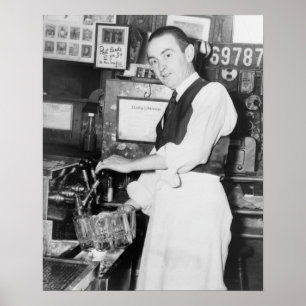 Bartender Serving Beer  Foto Poster