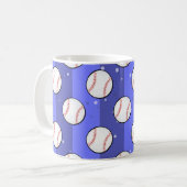 Baseball Balls - Naadloos patroon op blauw veld Koffiemok (Voorkant links)